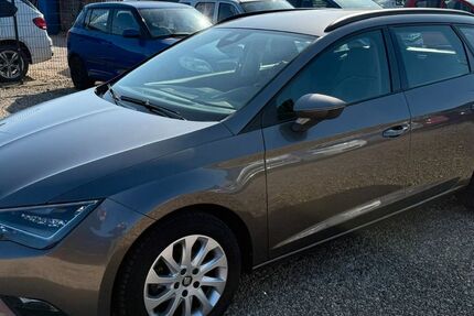 Seat Leon 179.219 km 7.498 &euro; Leipzig 04179