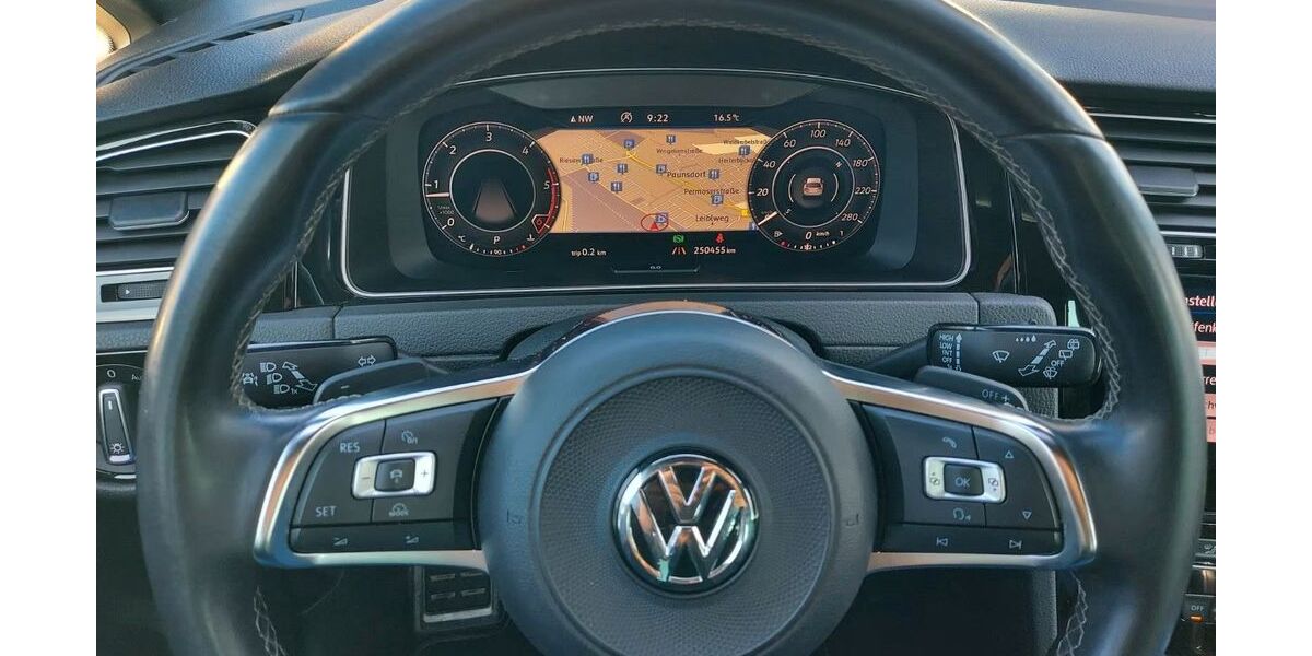 VW Golf 250.000 km 11.699 &euro; Leipzig 04328