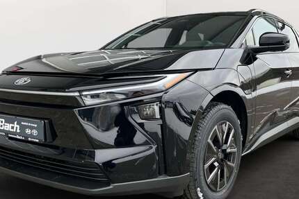 Toyota bZ4X 2.500 km 47.630 &euro; Überlingen 88662