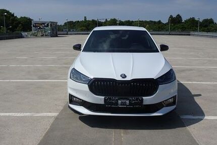 Skoda Fabia 9.000 km 23.200 &euro; München 80686