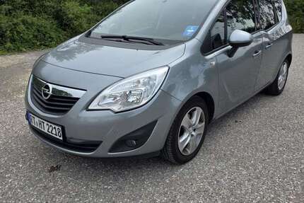 Opel Meriva 157.000 km 3.600 € Münsingen 72525