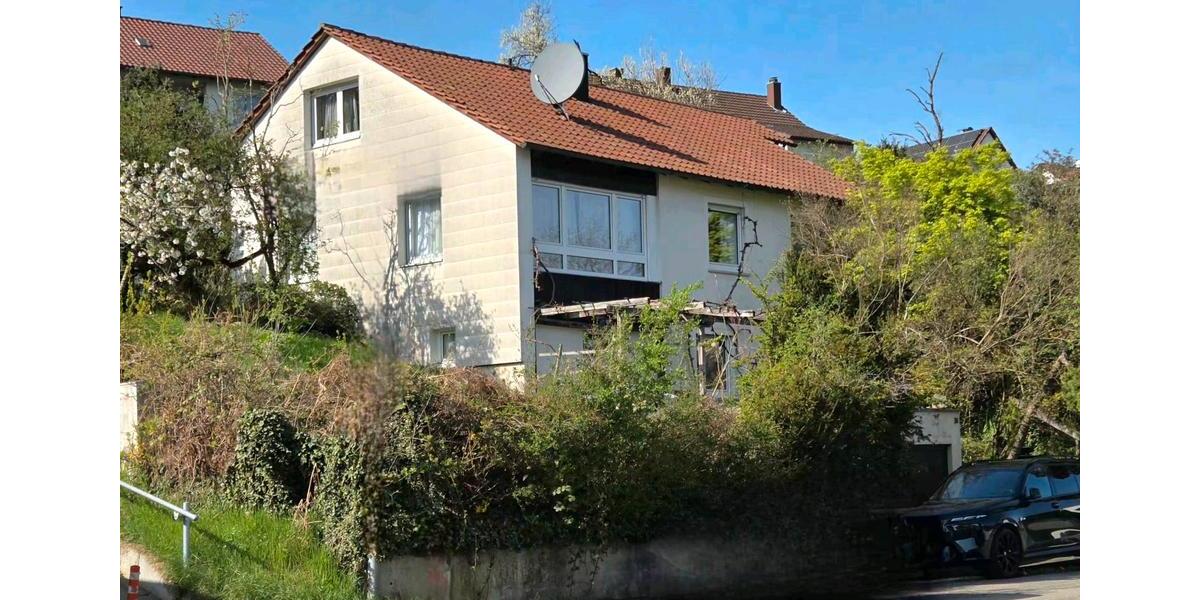 Mehrfamilienhaus, Wohnhaus Pfullingen - 5 Zimmer, 157 m&sup2;, 570.000&euro; | Angebot:26283383