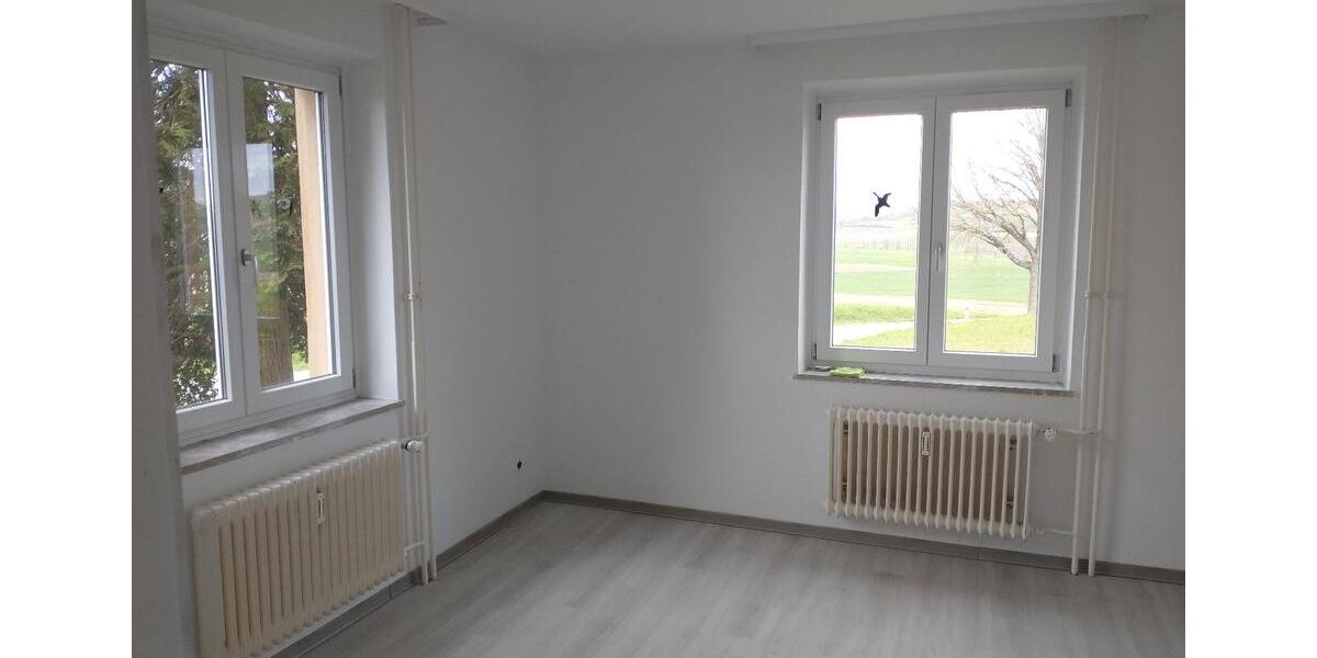 Etagenwohnung Gottmadingen - 4 Zimmer, 95 m&sup2;, 785&euro; | Angebot:26256412