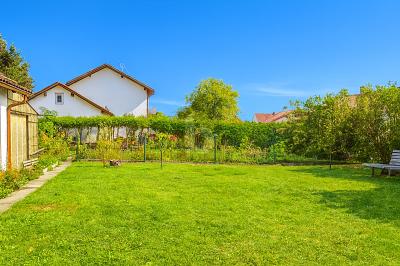 SONNIGER PLATZ FÜR IHR EINFAMILIENHAUS zimmer