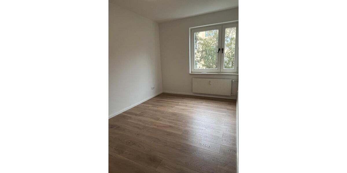 Etagenwohnung Berlin Charlottenburg-Wilmersdorf - 4 Zimmer, 107 m&sup2;, 2.000&euro; | Angebot:26362716