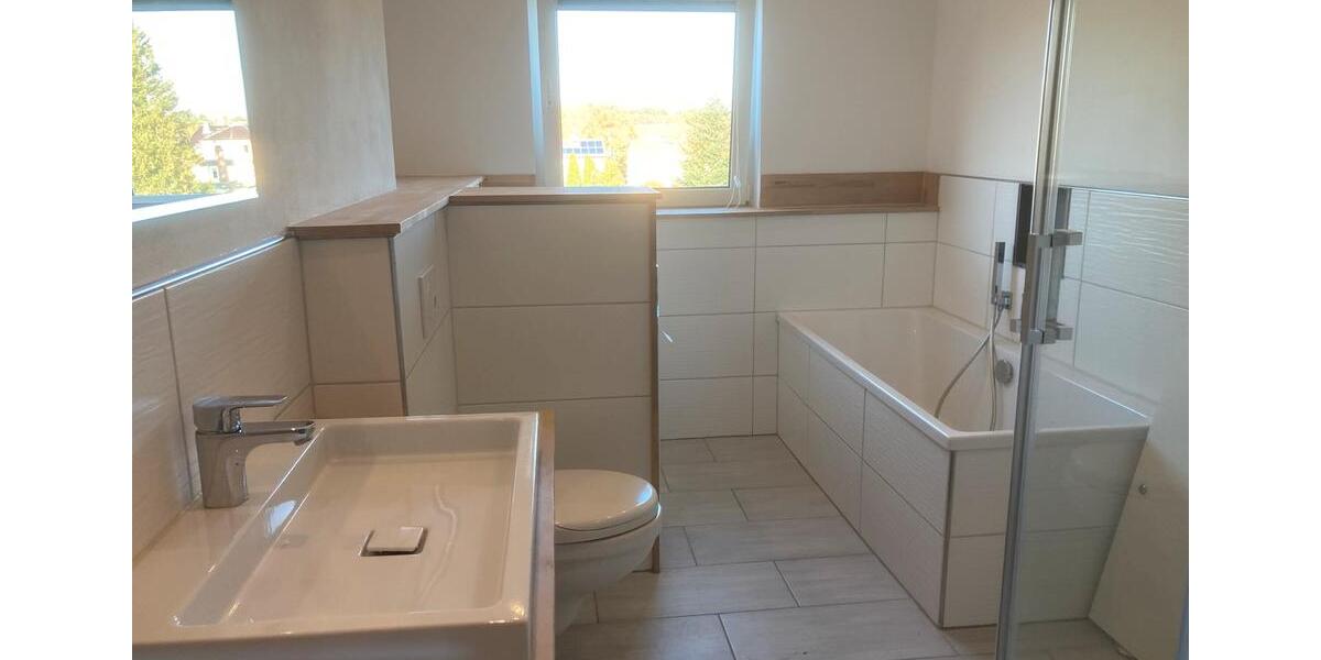 Dachgeschoßwohnung Dessau-Roßlau Dessau - 2.5 Zimmer, 80 m&sup2;, 680&euro; | Angebot:26671068