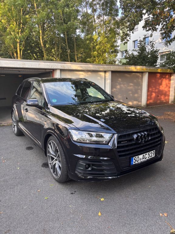 Q7