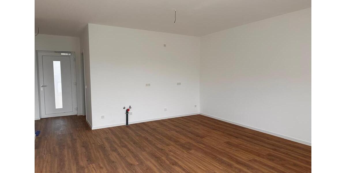 Dachgeschoßwohnung Mellrichstadt - 2 Zimmer, 64 m&sup2;, 670&euro; | Angebot:23644554