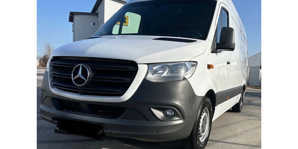 Mercedes-Benz Sprinter 212.792 km 19.900 &euro; München 80807