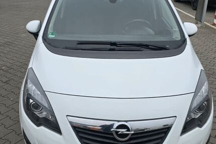Opel Meriva 142.500 km 4.199 &euro; Mainz-Kastel 55252