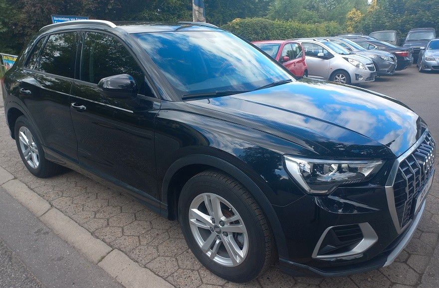 Audi Q3 47.353 km 23.950 &euro; Hamburg 21031