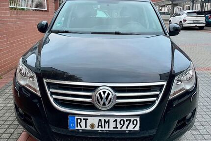 VW Tiguan 106.000 km 8.999 &euro; Lichtenstein 72805