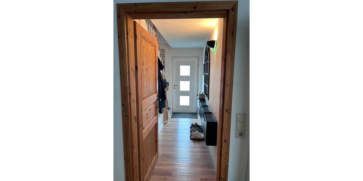 Doppelhaushälfte Flensburg - 3 Zimmer, 100 m&sup2;, 250.000&euro; | Angebot:25590229