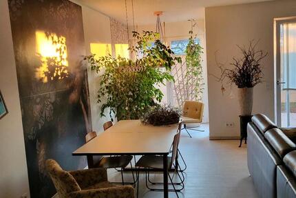 3- Zimmer Erdgeschoßwohnung mit Terrasse und Garten 3 zimmer