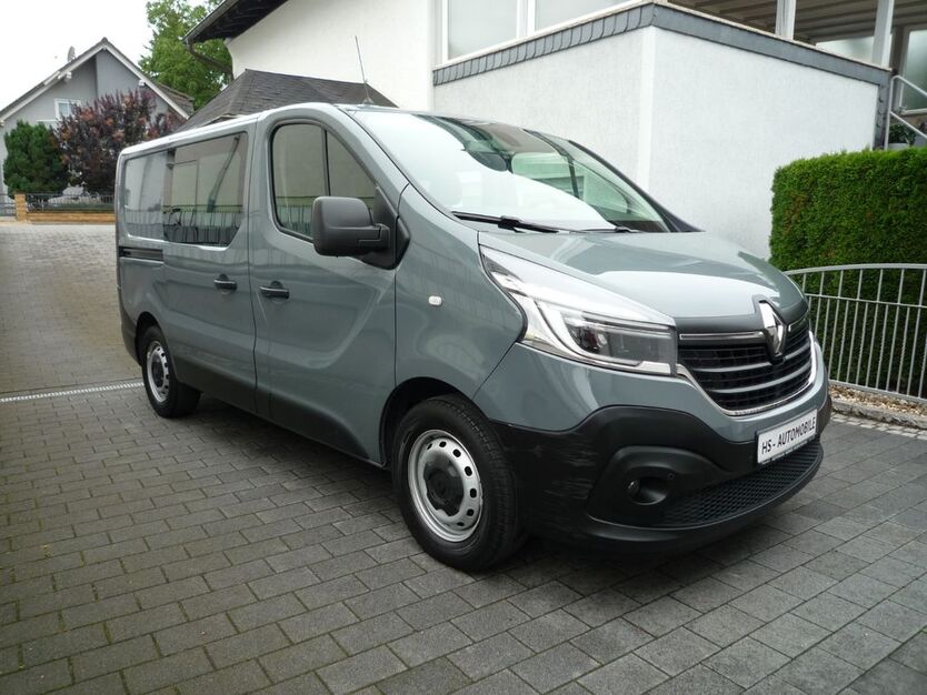 Renault Trafic 83.439 km 24.900 € Halberstadt 38820