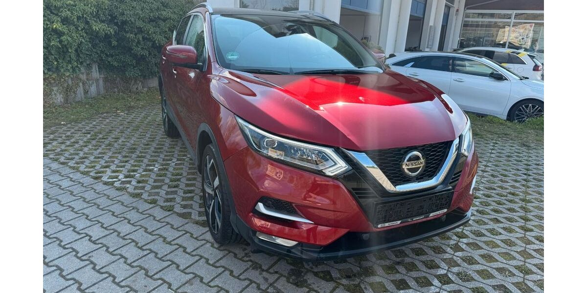 Nissan Qashqai 56.600 km 18.090 &euro; Altenburg 04600