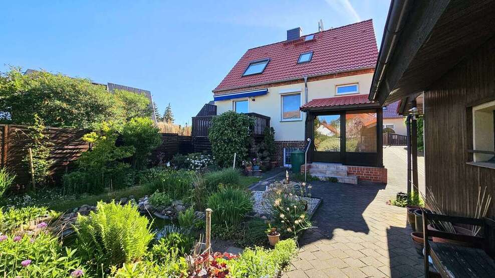 Haus zum Kaufen in Dessau-Roßlau 180.000 € 100 m²