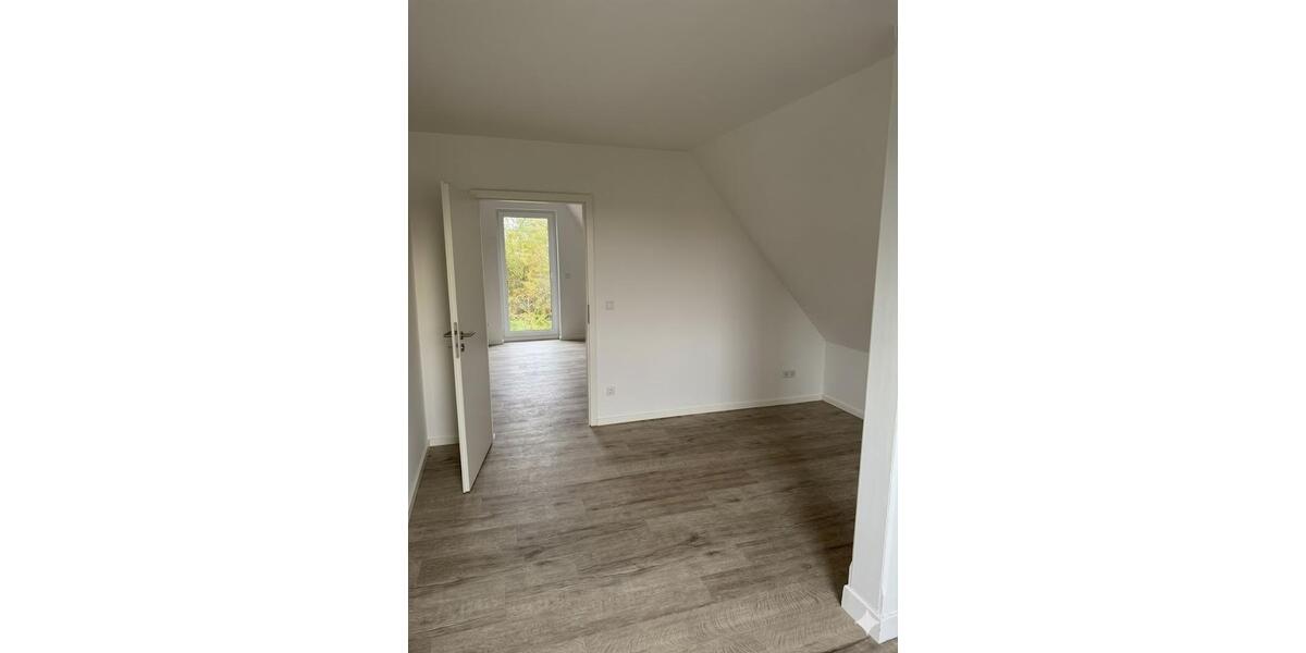 Etagenwohnung Rüdersdorf bei Berlin Hennickendorf - 2 Zimmer, 65 m&sup2;, 999&euro; | Angebot:26681683