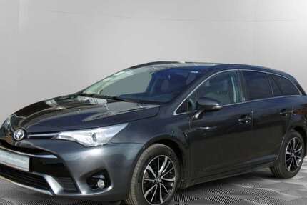 Toyota Avensis 73.000 km 17.360 &euro; Neubrandenburg 17034