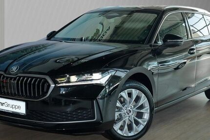 Skoda Superb 9.999 km 40.440 &euro; Wiesbaden 65189