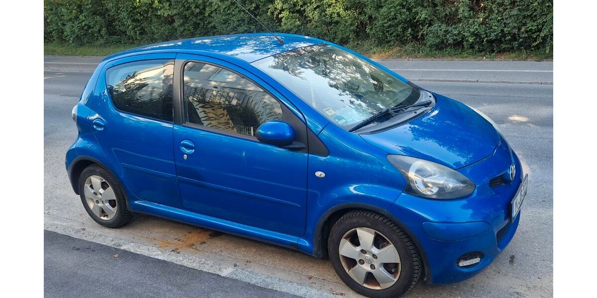 Toyota Aygo (X) 142.000 km 600 &euro; München 80689