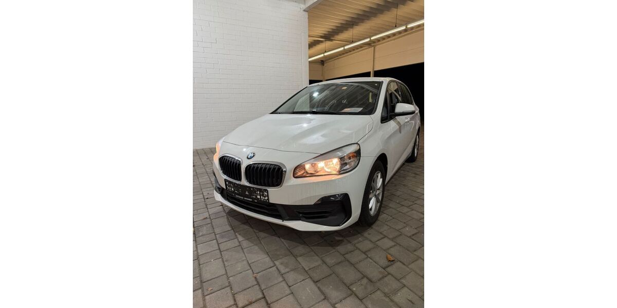 BMW 218 109.438 km 10.890 &euro; Bad Berneck im Fichtelgebirge 95460