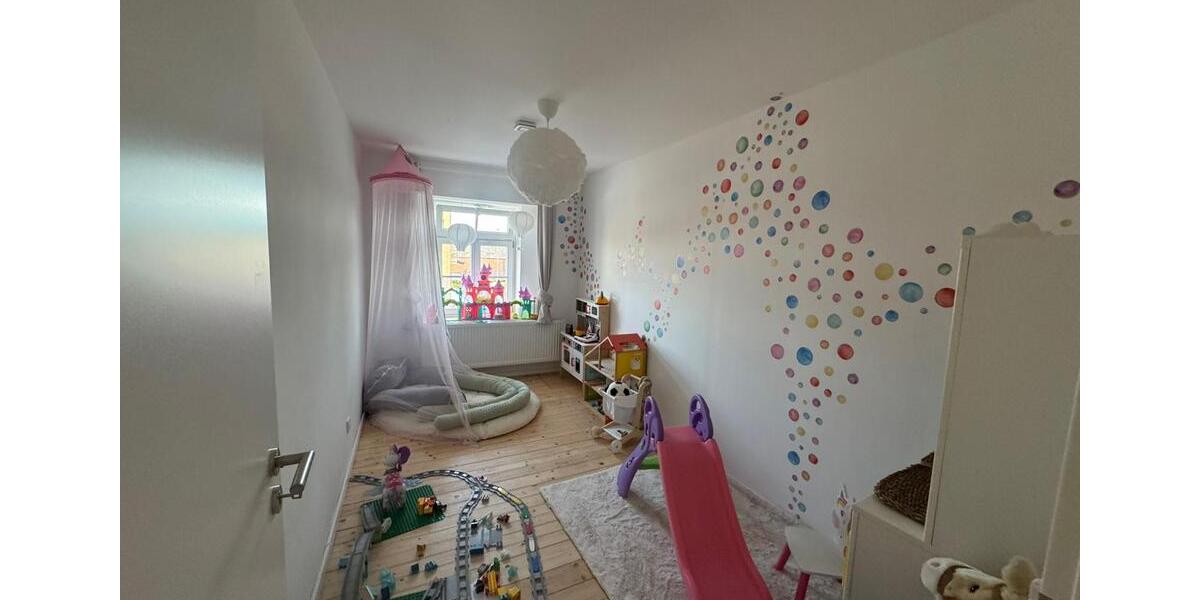 Reihenhaus Nörvenich - 5.5 Zimmer, 125 m&sup2;, 1.750&euro; | Angebot:26635010