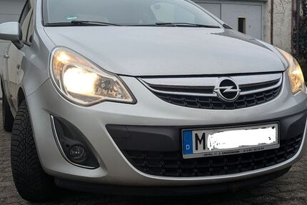 Opel Corsa 155.500 km 2.900 € München 80995