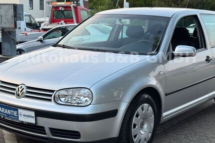 VW Golf 115.000 km 3.990 &euro; Bergheim 50126