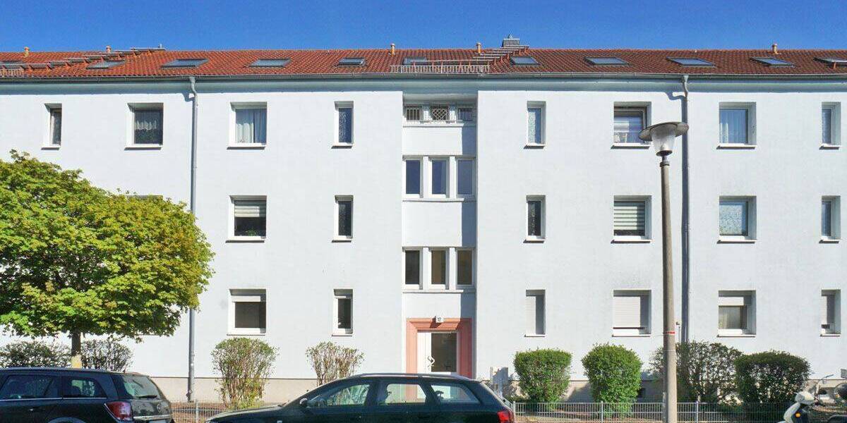Etagenwohnung Dresden Leuben - 2 Zimmer, 50 m&sup2;, 396&euro; | Angebot:26842195