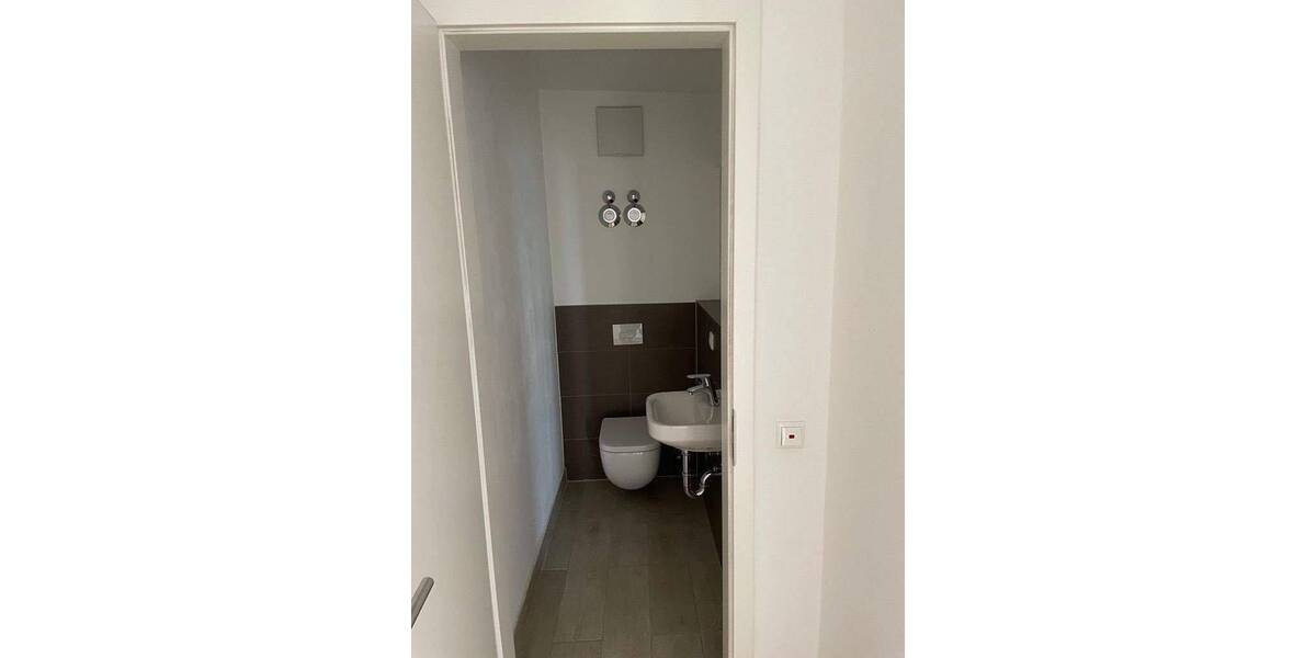 Etagenwohnung Schweinfurt Musikerviertel und amerik. Siedlung - 3 Zimmer, 98 m&sup2;, 1.010&euro; | Angebot:26887118