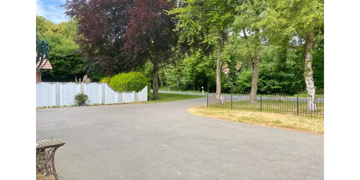 Einfamilienhaus mit Schlossflair 7 zimmer