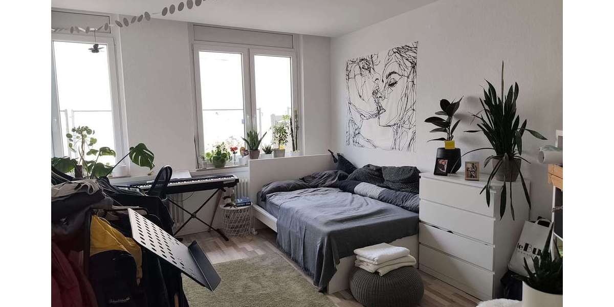 Etagenwohnung Oldenburg - 4 Zimmer, 100 m&sup2;, 955&euro; | Angebot:26997942