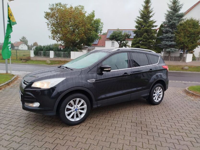 Ford Kuga 159.700 km 9.800 € Großwig 04860