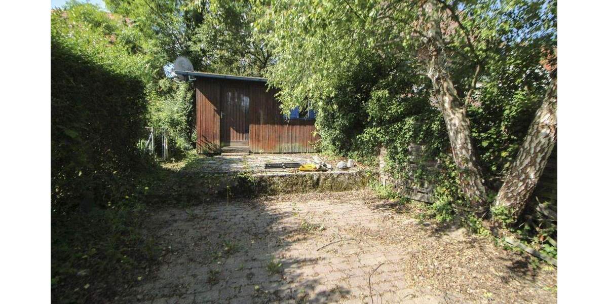 Doppelhaushälfte Stuttgart Weilimdorf - 7 Zimmer, 170 m&sup2;, 520.000&euro; | Angebot:24825230