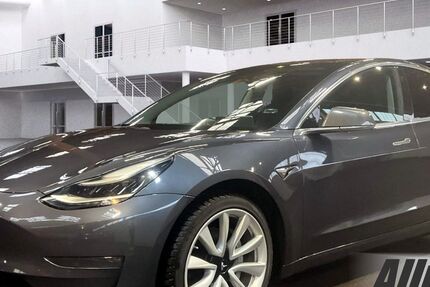 Tesla Model 3 99.550 km 20.900 &euro; Schöningen 38364