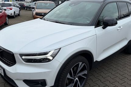 Volvo XC40 73.500 km 26.499 &euro; Frankfurt 60386