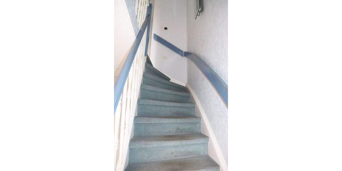 Reihenmittelhaus mit Wintergarten und Stellplatz auf Eigenland, 23569 Lübeck 3 zimmer