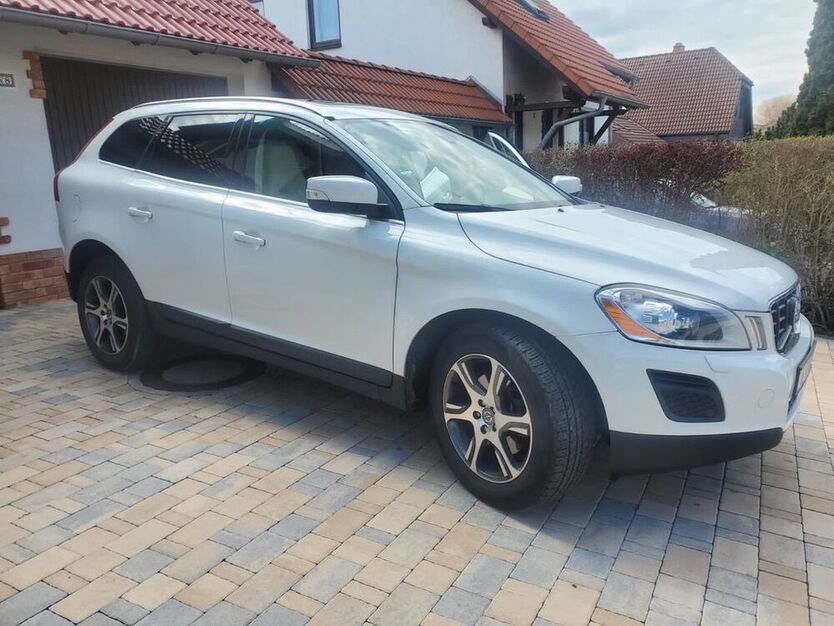XC60