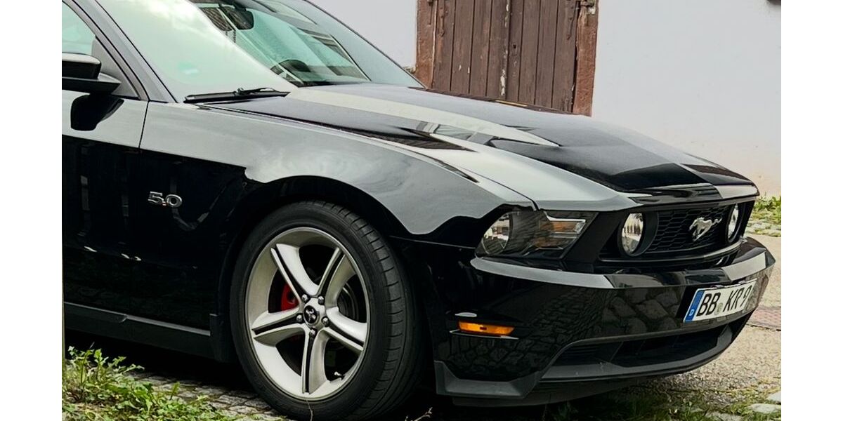 Ford Mustang 68.000 km 22.999 &euro; Weil der Stadt 71263