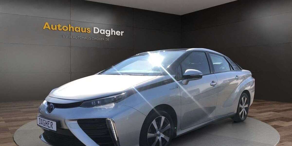 Toyota Mirai 86.000 km 10.900 &euro; Bremen 28207