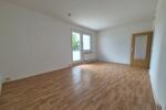 Gemütliche 1-Zimmer-Wohnung mit Balkon und schöner Aussicht zimmer