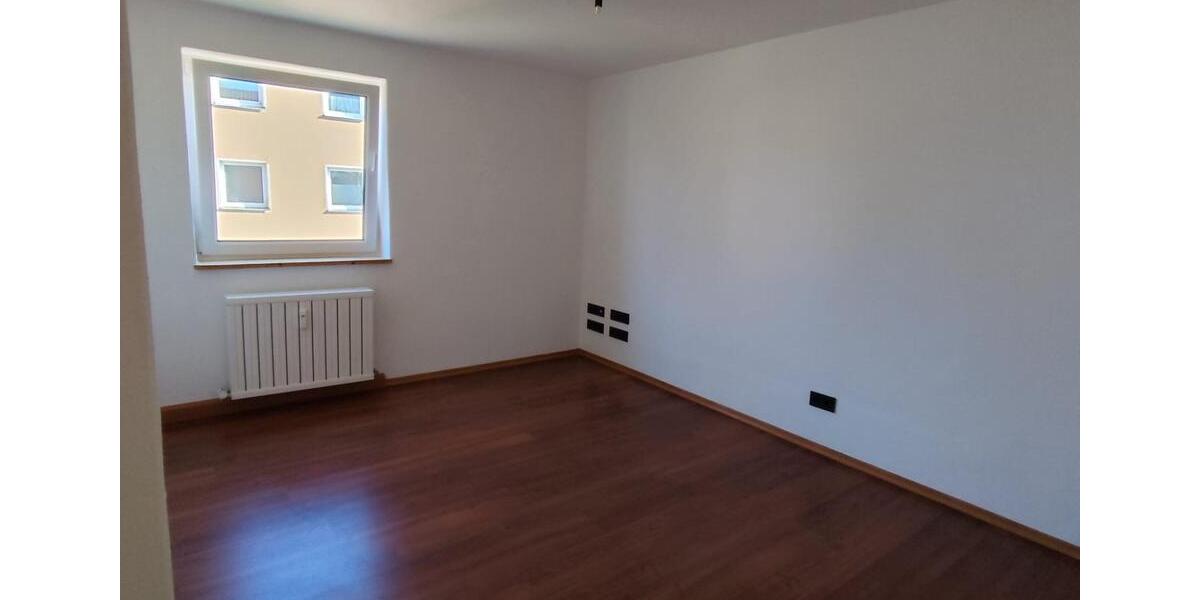 Etagenwohnung Traunreut Irsing - 3 Zimmer, 71 m&sup2;, 215.000&euro; | Angebot:26419548