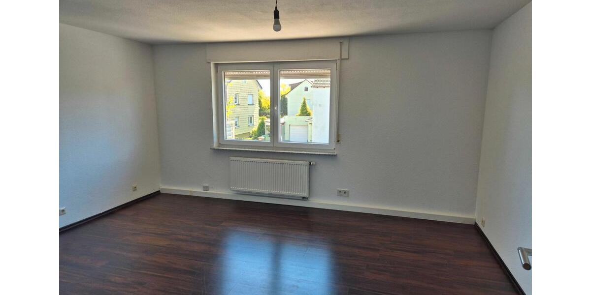 Etagenwohnung Waldenburg - 2.5 Zimmer, 75 m&sup2;, 600&euro; | Angebot:26354796
