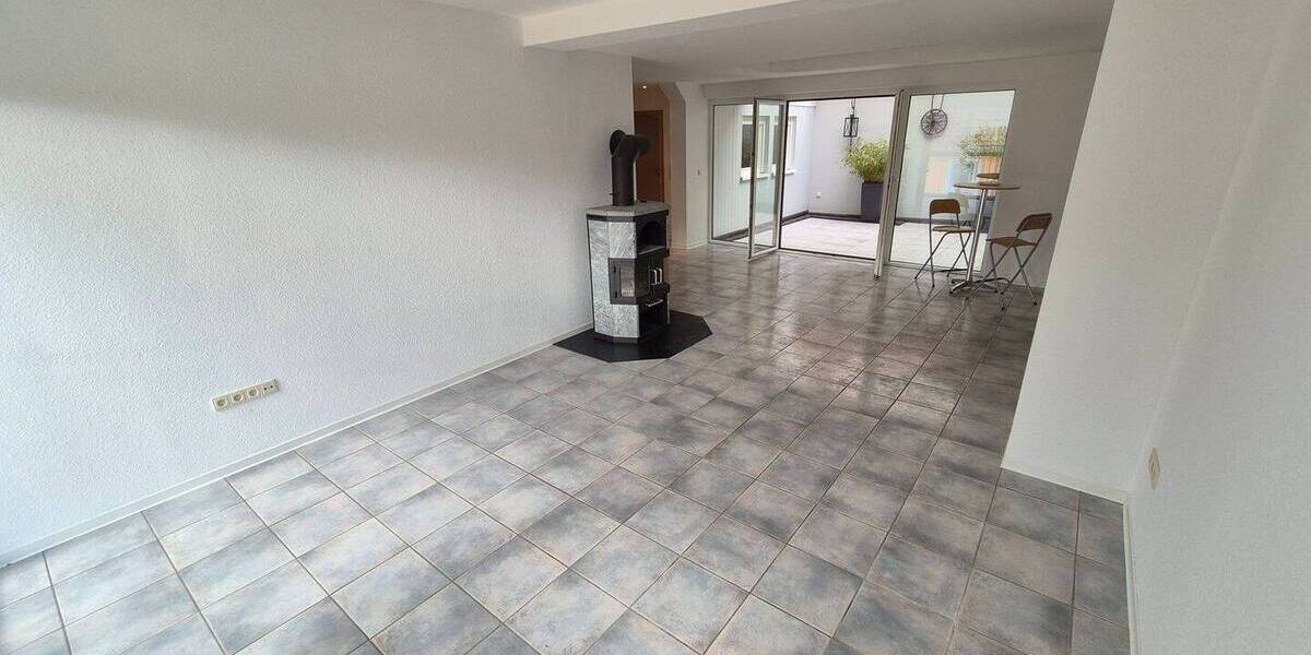 Etagenwohnung Münnerstadt - 4 Zimmer, 102 m&sup2;, 209.000&euro; | Angebot:26217648