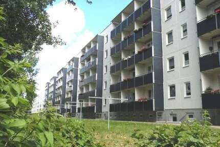 Wohnung zum Mieten in Stralsund 327,99 € 50.46 m²