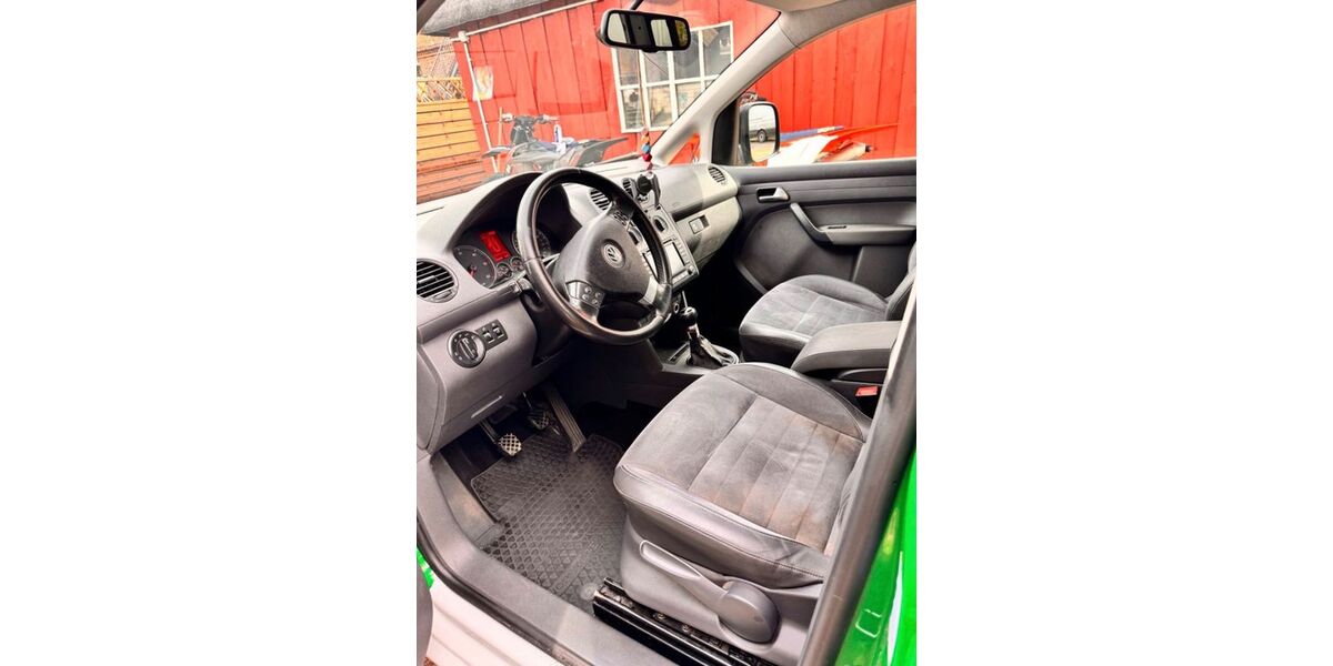 VW Caddy 253.000 km 7.800 &euro; Holm 25488