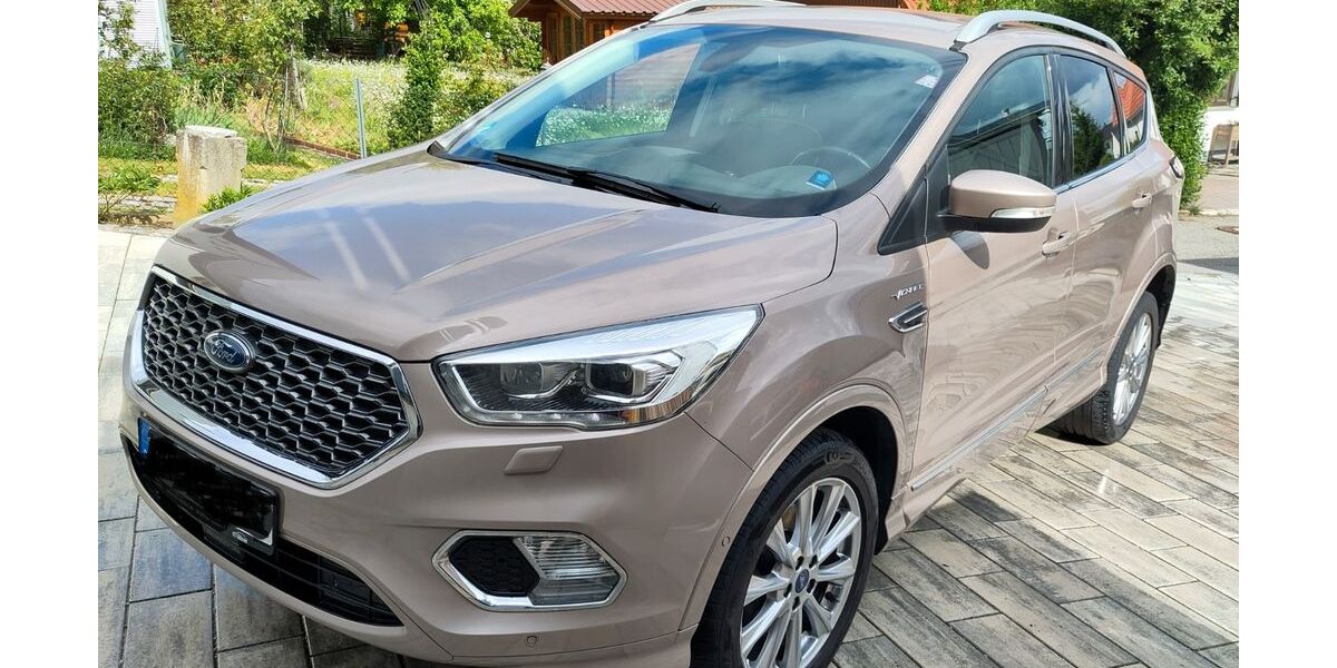 Ford Kuga 134.000 km 17.500 &euro; Bruckberg, Niederbayern 84079