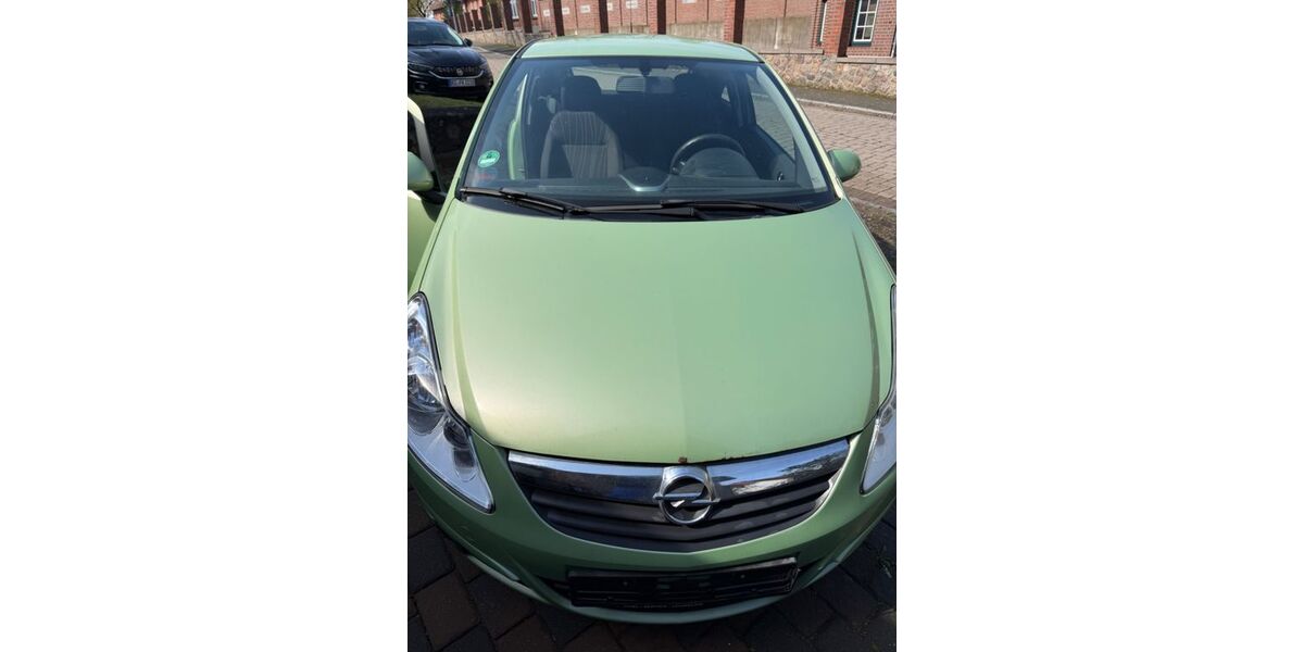 Opel Corsa 186.743 km 690 &euro; Lübeck 23562