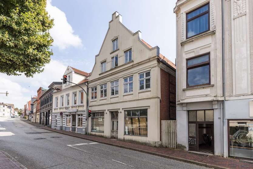 Büro in Itzehoe 95.000 € 112.66 m² zimmer